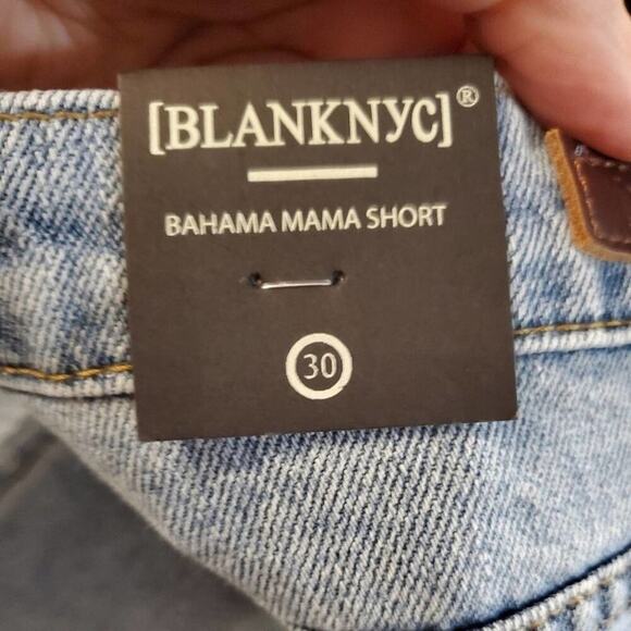 BLANKNYC Women's Bahama Mama Denim Cutoff Shorts Distressed Blue Size 30 - Picture 6 of 6